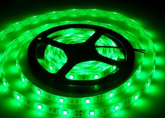 Комплект Зелена LED ЛЕНТА SMD5050 150 диода 36W 5 метра - Затвори